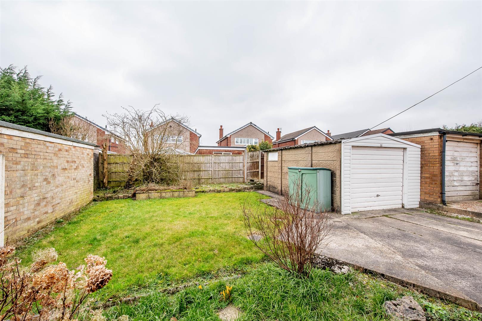 3 bed property in Claughton Avenue, Leyland